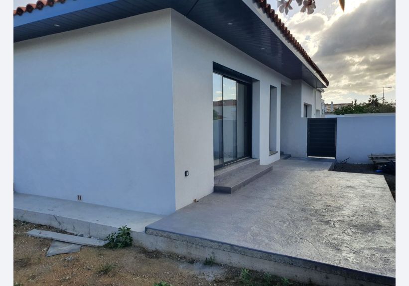 Image du modèle de maison fe34bd93-6494-4dbb-9156-2c21f18d9bf5