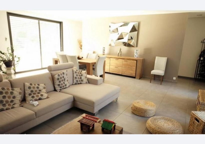 Image du modèle de maison 81f3c8e102bb2ab604fb91b4ed7ba8aebae4cd08 copie 2