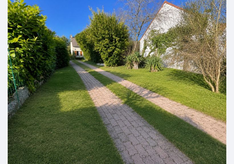 Image du modèle de maison 9b6f4ab3-87da-47f2-b8c9-99f1bd0deb7e