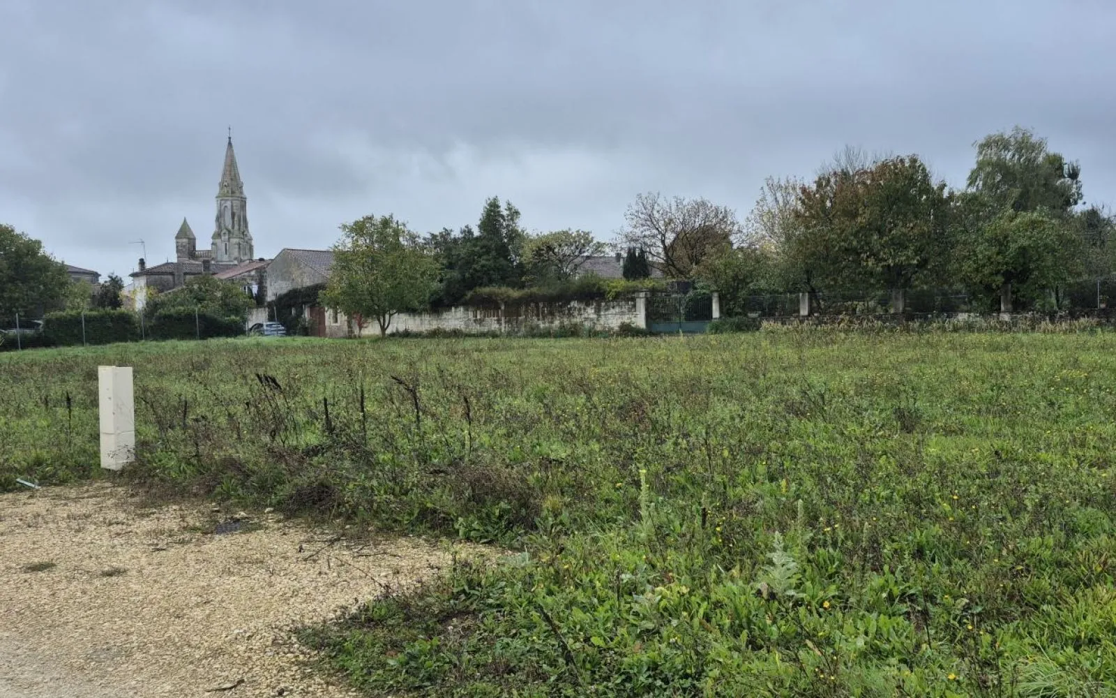 Terrain à bâtir de 589 m2 au prix de 47120 € à TESSON. à Tesson — photo 2