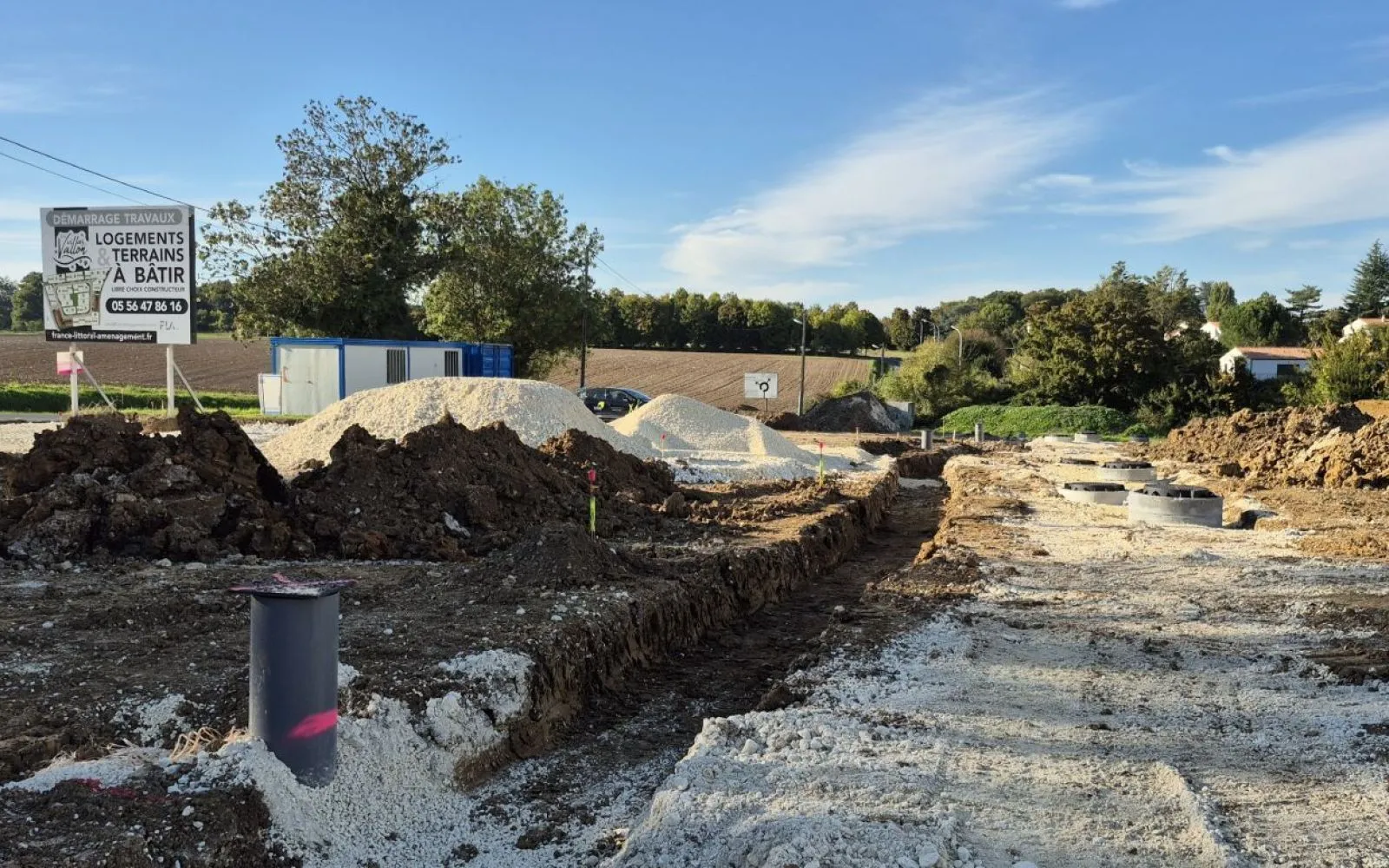 Terrain à bâtir de 376 m2 au prix de 56000 € à SAINTES. à Saintes — photo 2