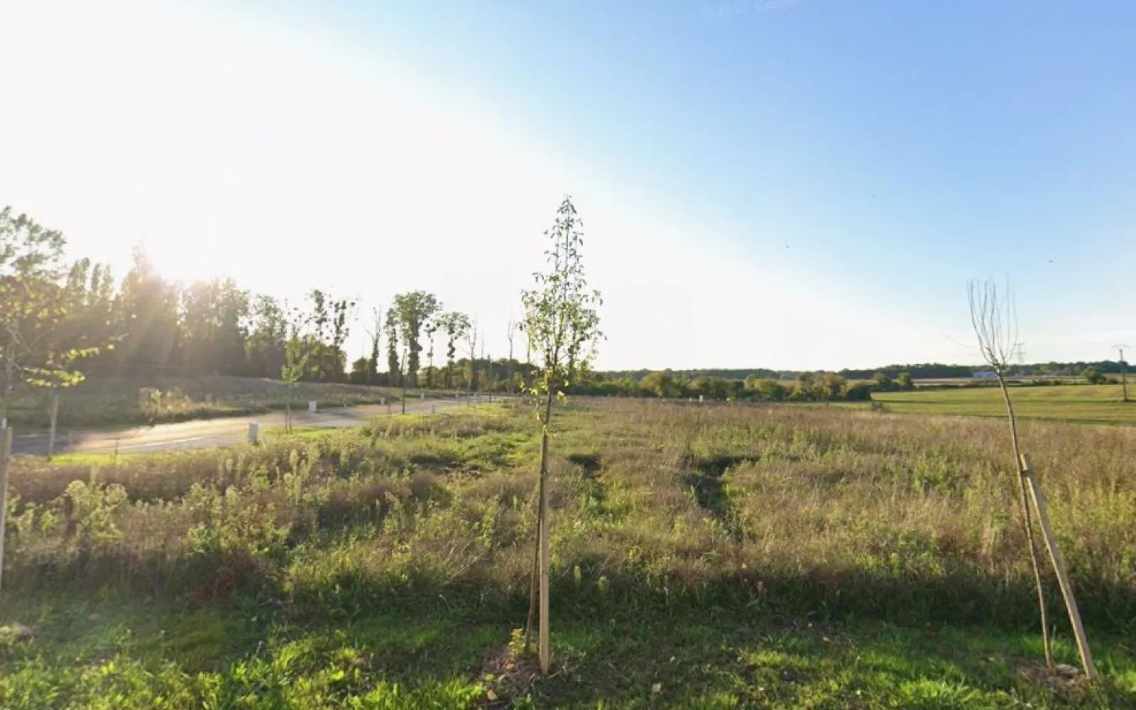 Terrain à bâtir de 691 m2 au prix de 39350 € à ECOYEUX. à Écoyeux — photo 1