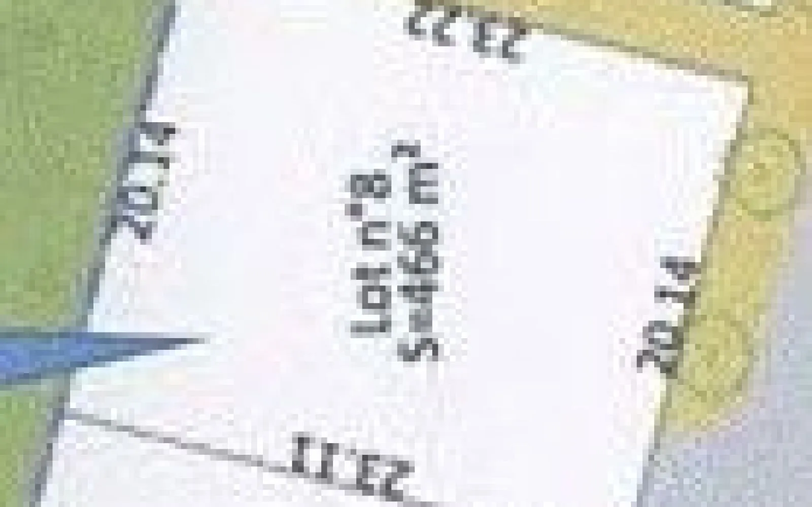 Terrain à bâtir de 466 m2 au prix de 41940 € à CORME-ROYAL. à Corme-Royal — photo 1