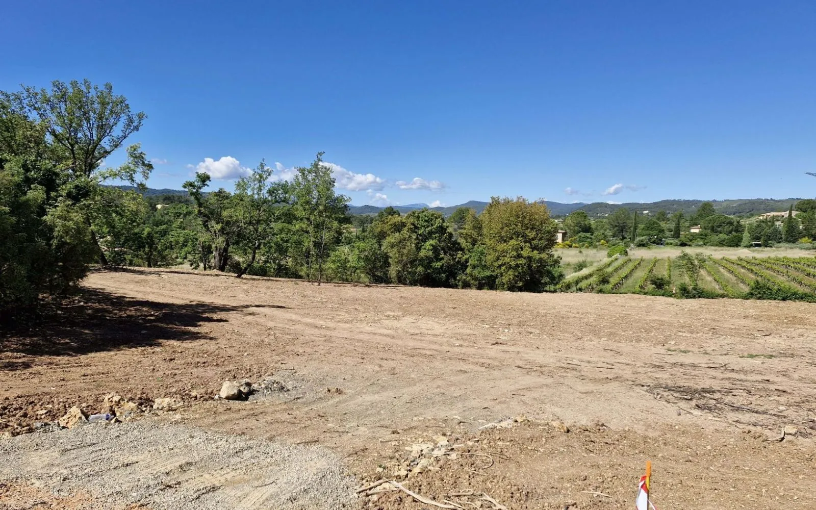 Maison 115 m² avec terrain à CARCES (83) à Carcès — photo 2
