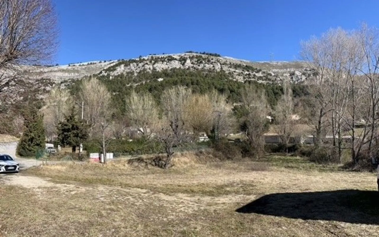 Terrain à bâtir de 1332 m² à ESCRAGNOLLES (06) à Escragnolles — photo 4