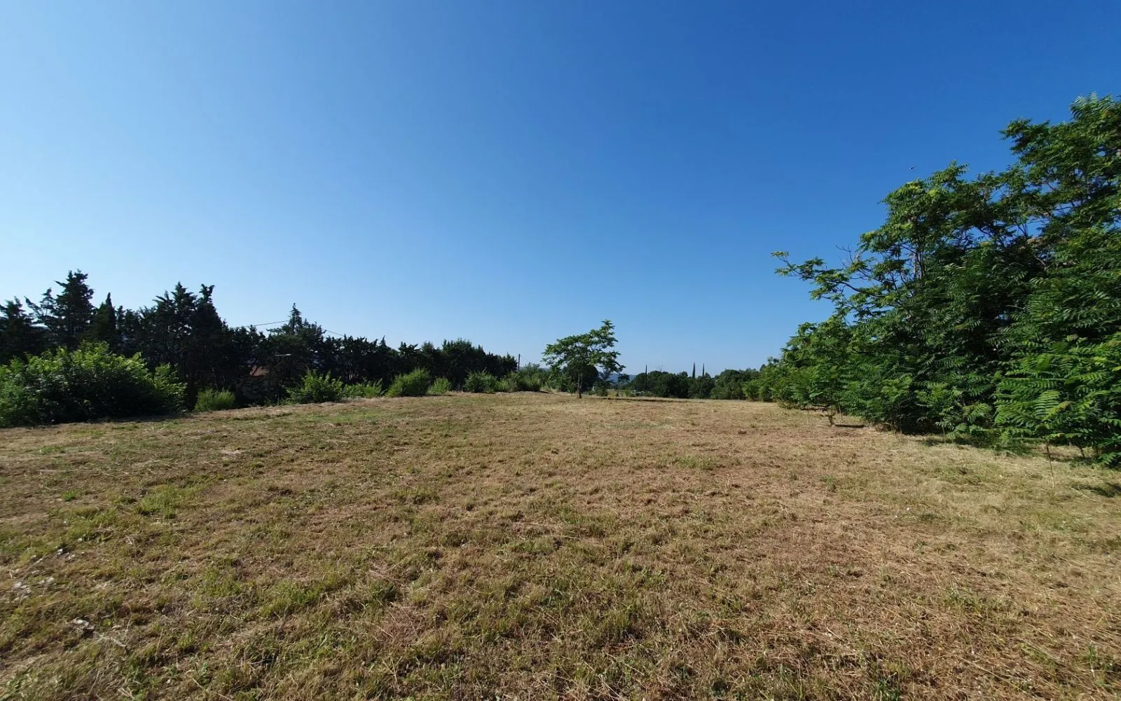 Maison 85 m² avec terrain à LA BRILLANNE (04) à La Brillanne — photo 9