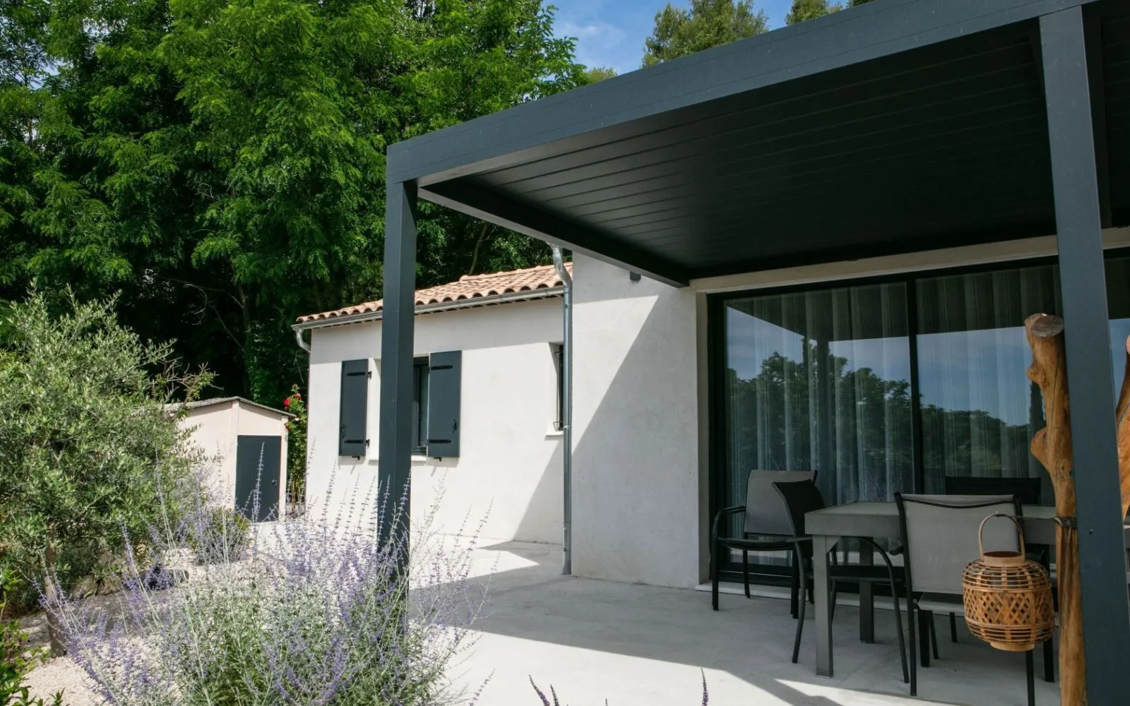 Maison plain-pied 3 chambres avec grand séjour et garage à Pélissanne — photo 6