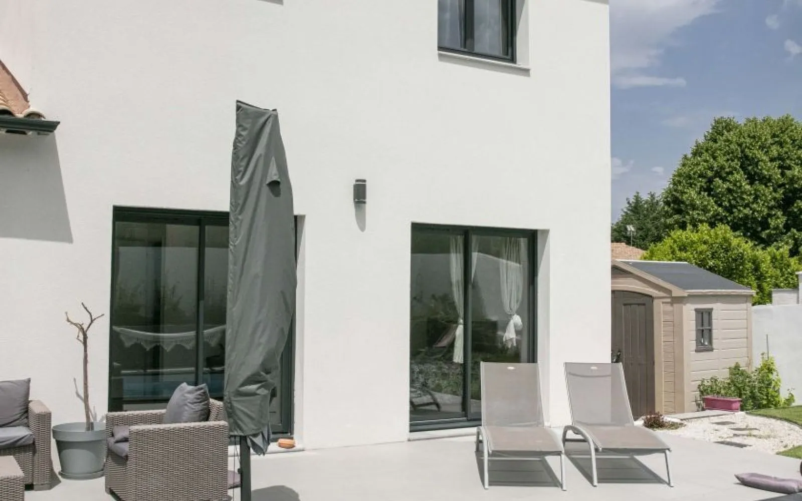 Une maison confortable pour profiter pleinement d’une nouvelle étape de vie à Cadenet — photo 1