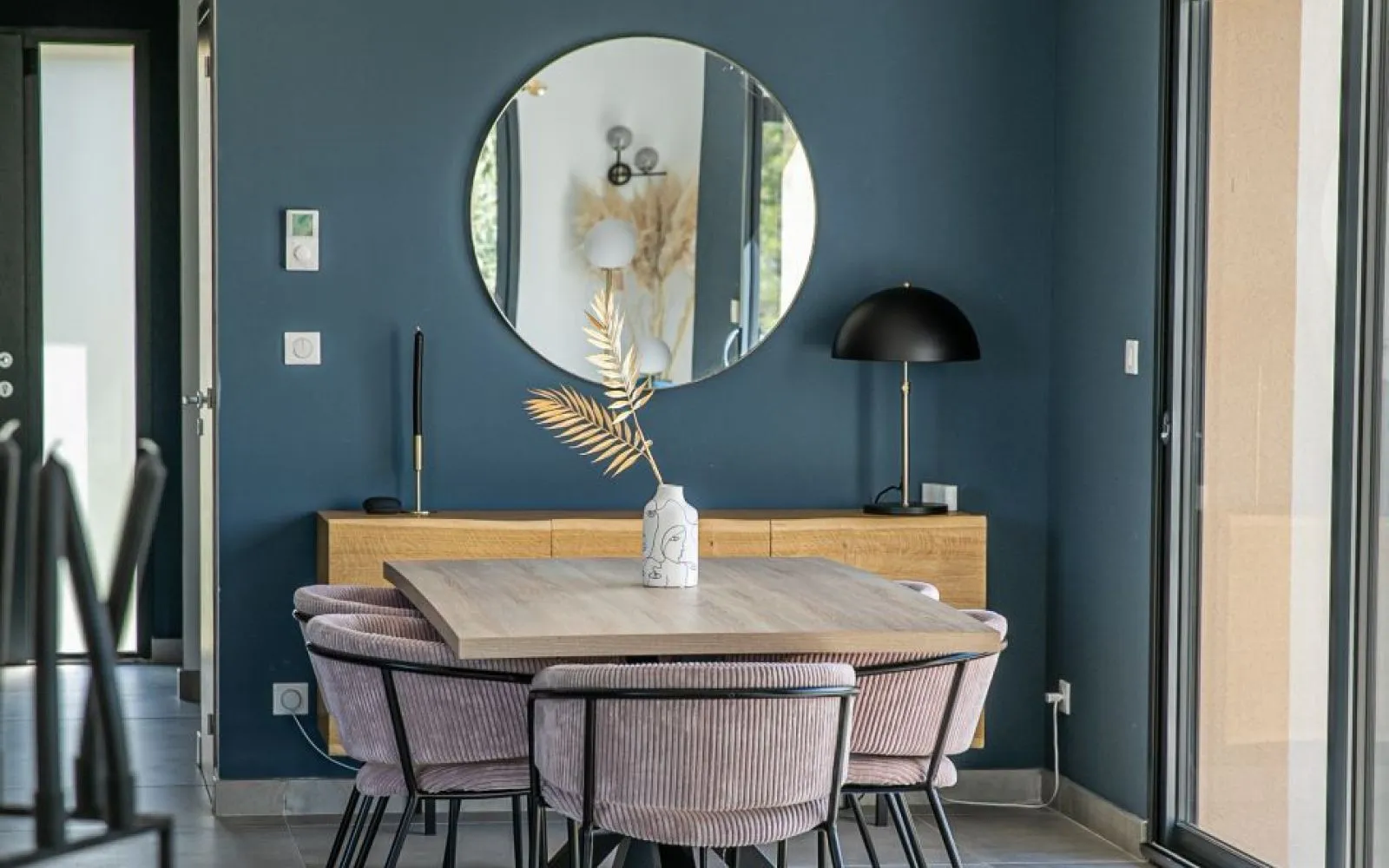 Découvrez cette maison de plain-pied avec son architecture en L de 115m². à La Bastidonne — photo 11
