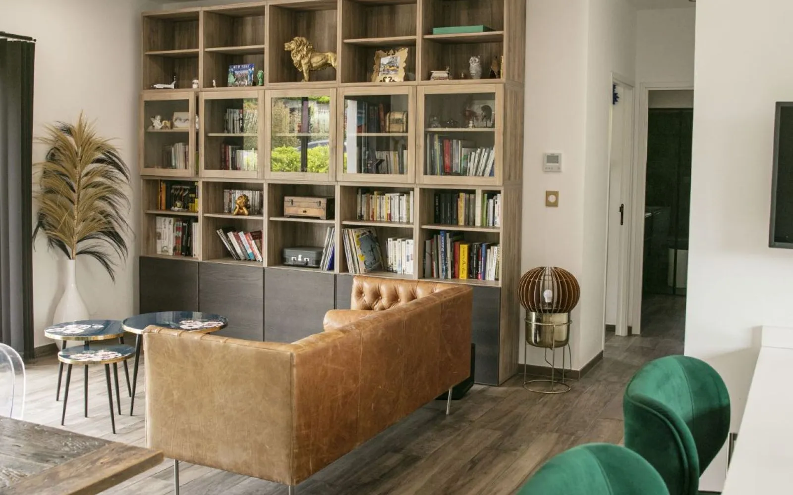 Située dans un environnement calme et résidentiel, cette maison de plain-pied offre un cadre de vie confortable et parfaitement adapté au quotidien. à Mérindol — photo 9