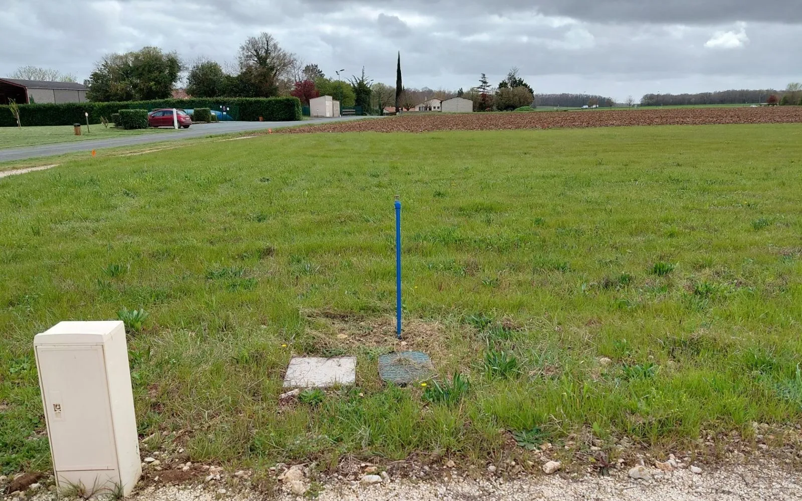 Terrain à bâtir de 672 m² à BIGNAY (17) à Bignay — photo 1