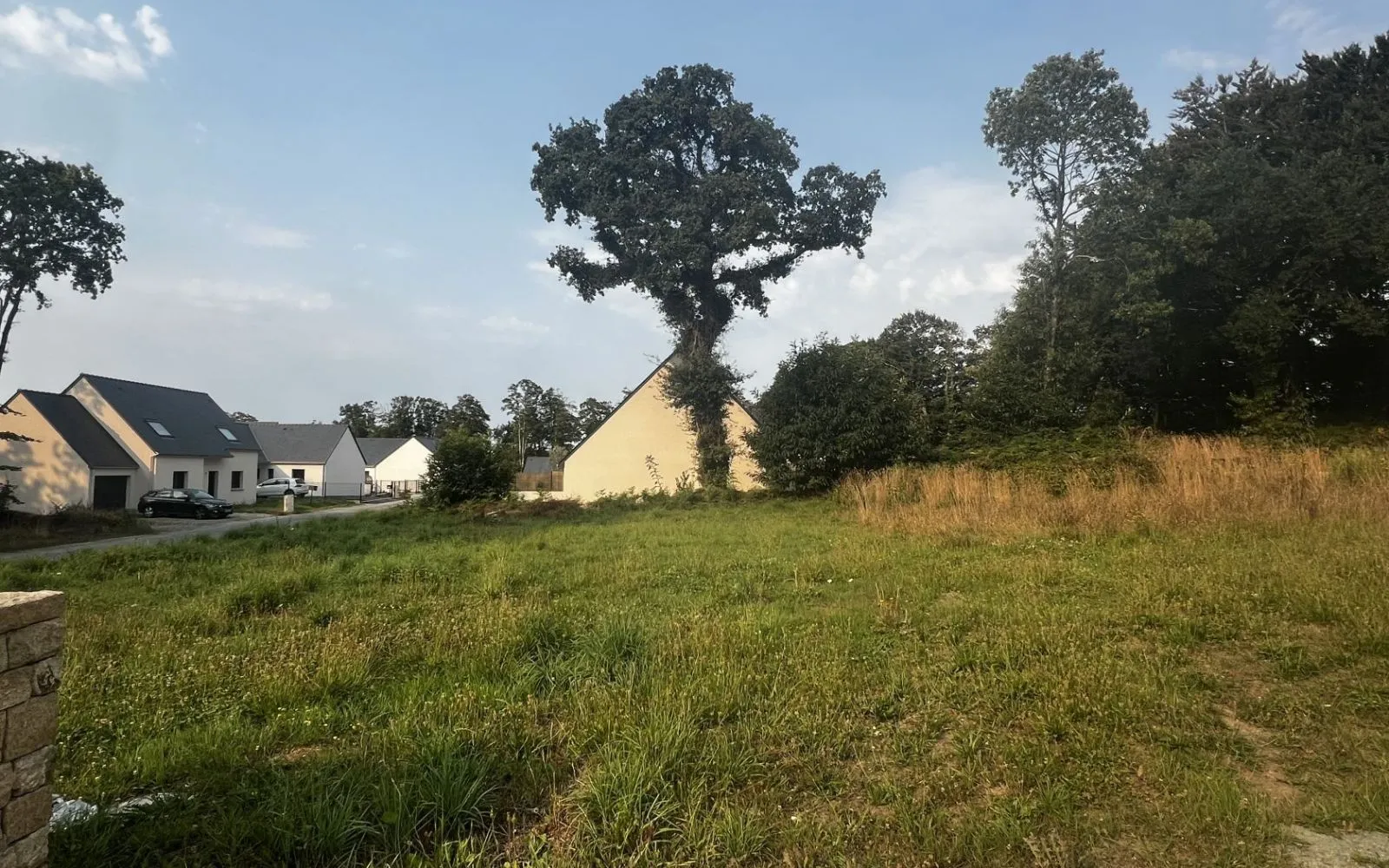 Terrain à bâtir de 440 m² à QUIMPER (29) à Quimper — photo 1