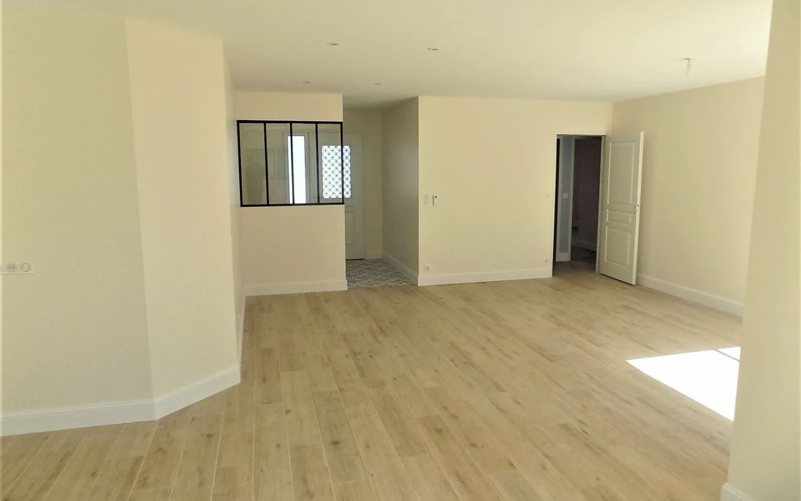 Projet de construction d'une maison 98 m² avec terrain à L'ILE-D'OLONNE (85) à L'Île-d'Olonne — photo 4