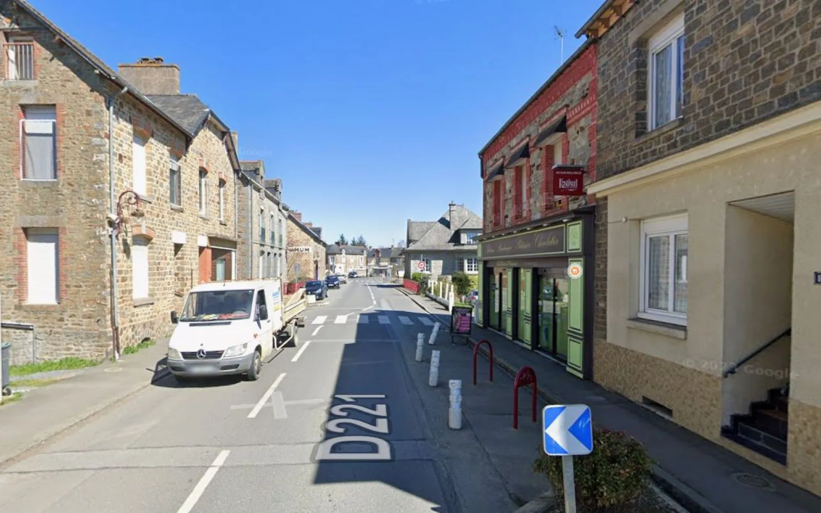 Projet de construction d'une maison 131 m² avec terrain à MONTREUIL-SUR-ILLE (35) à Montreuil-sur-Ille — photo 3