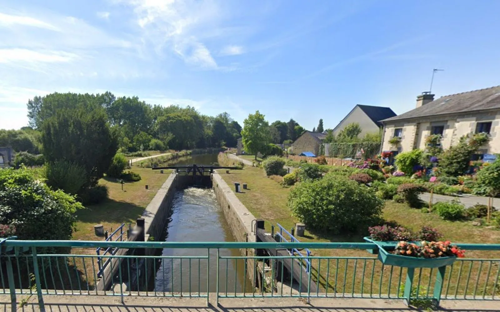 Projet de construction d'une maison 50 m² avec terrain à TINTENIAC (35) à Tinténiac — photo 4