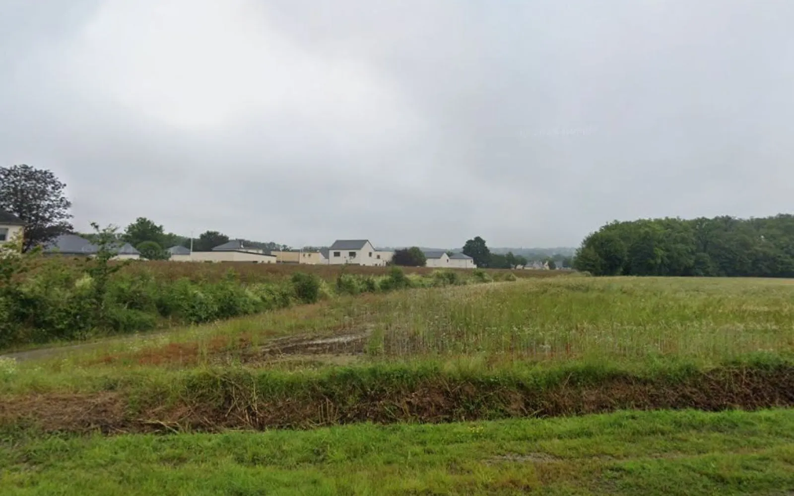 Terrain à bâtir de 372 m² à GUICHEN (35) à Guichen — photo 1