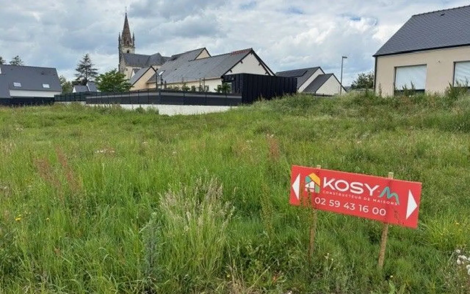 Terrain à bâtir de 351 m² à VERN-D'ANJOU (49) à Vern-d'Anjou — photo 1