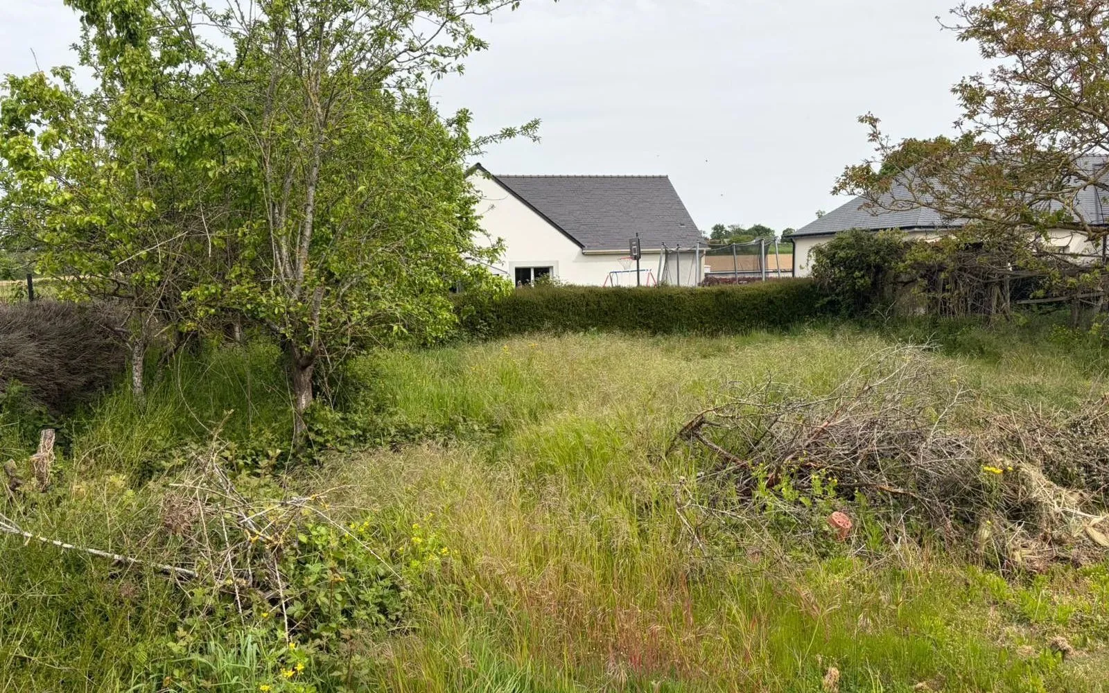 Terrain à bâtir de 486 m² à LE LOUROUX-BECONNAIS (49) à Le Louroux-Béconnais — photo 1