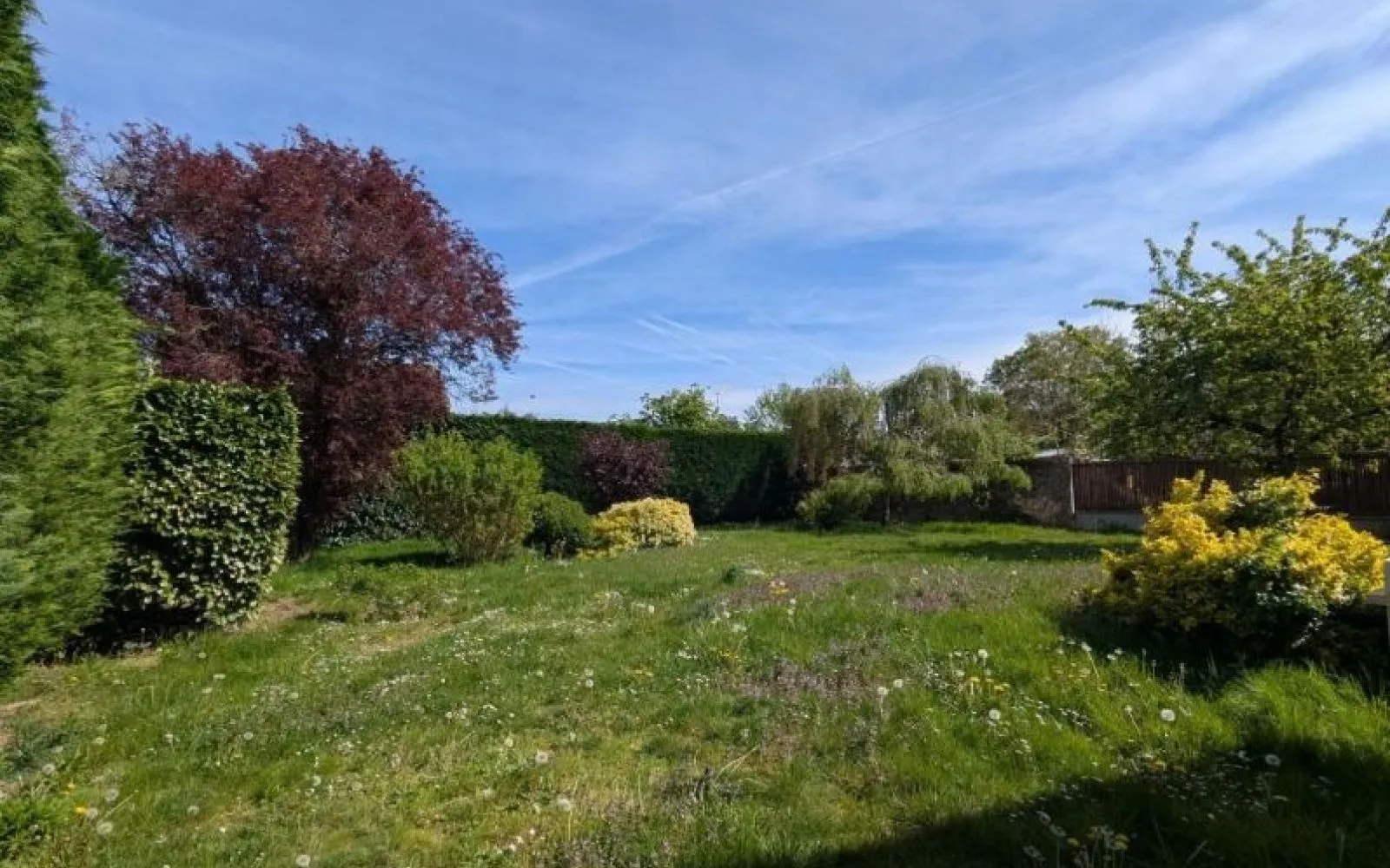 Terrain à bâtir de 300 m² à LAGNY-SUR-MARNE (77) à Lagny-sur-Marne — photo 2
