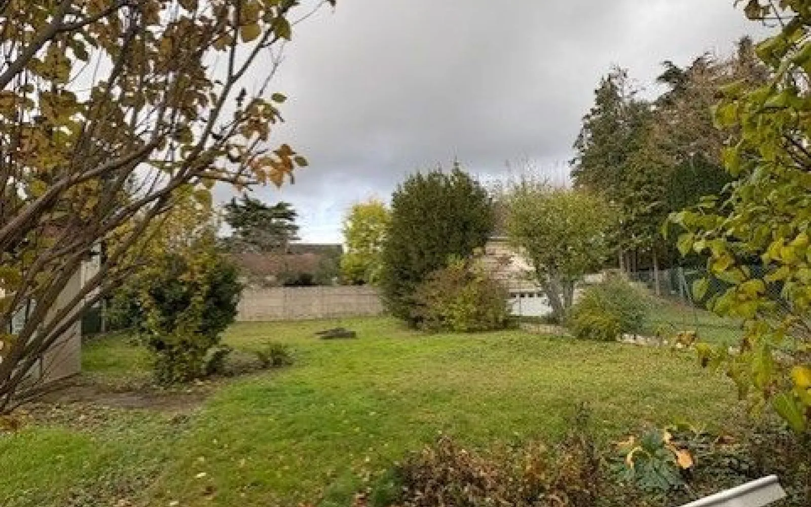 Terrain à bâtir de 650 m² à MOUROUX (77) à Mouroux — photo 2