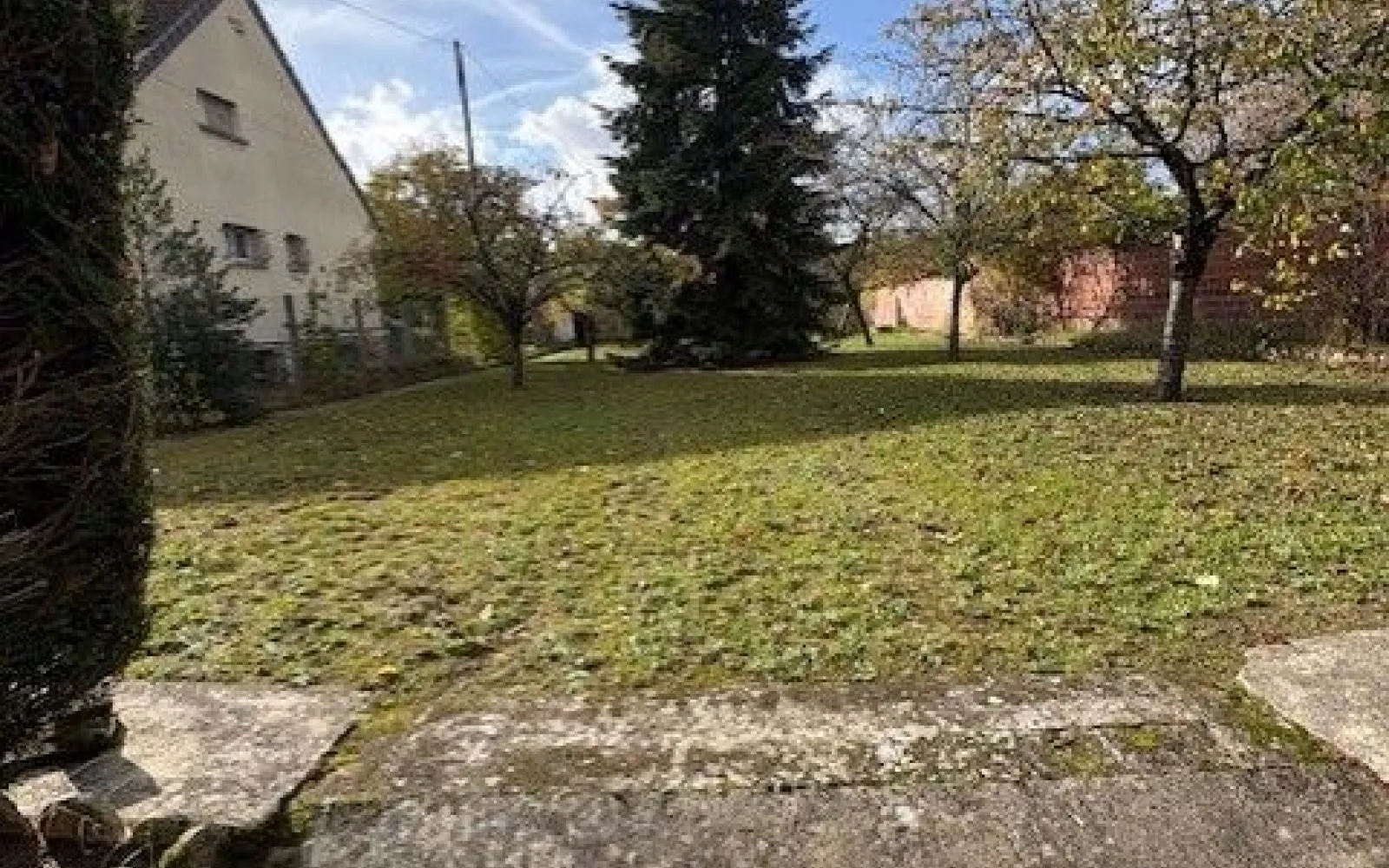 Terrain à bâtir de 550 m² à THORIGNY-SUR-MARNE (77) à Thorigny-sur-Marne — photo 1