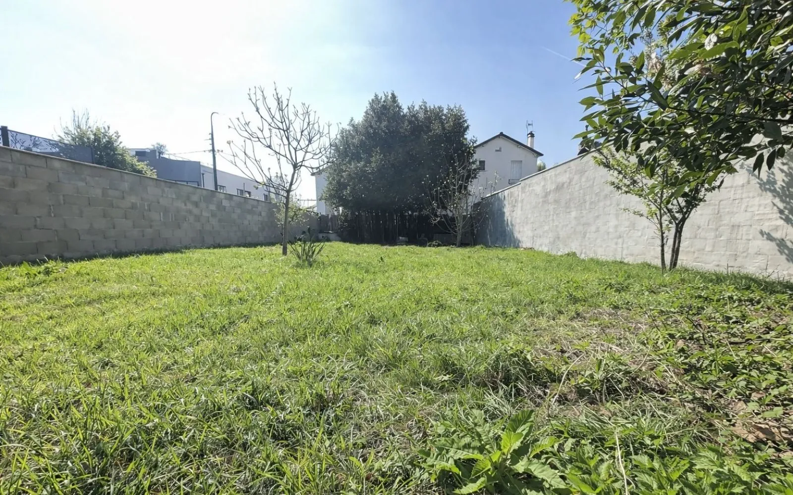 Terrain à bâtir de 257 m² à SAINT-MAUR-DES-FOSSES (94) à Saint-Maur-des-Fossés — photo 1