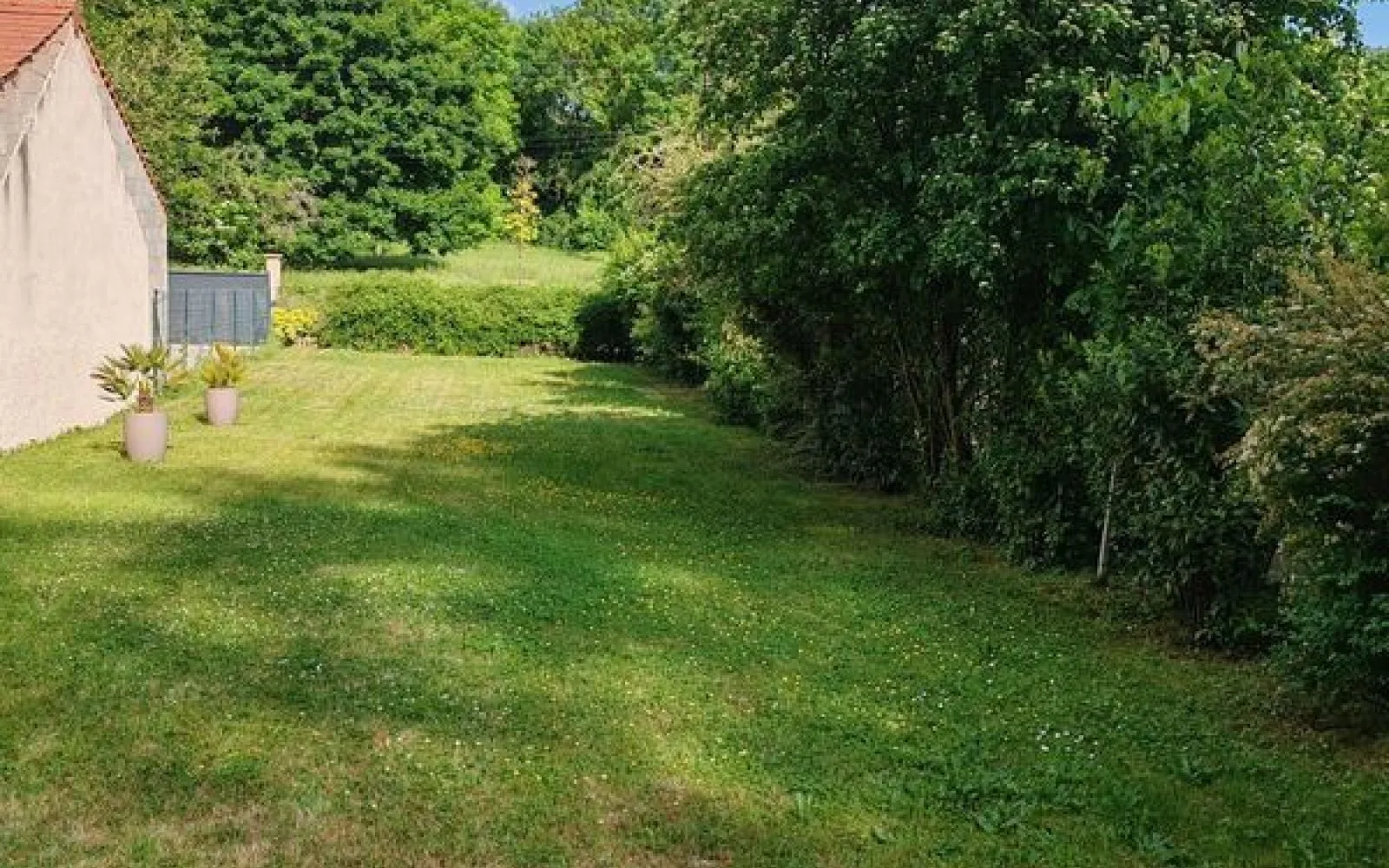 Terrain à bâtir de 351 m² à CORBEIL-ESSONNES (91) à Corbeil-Essonnes — photo 1