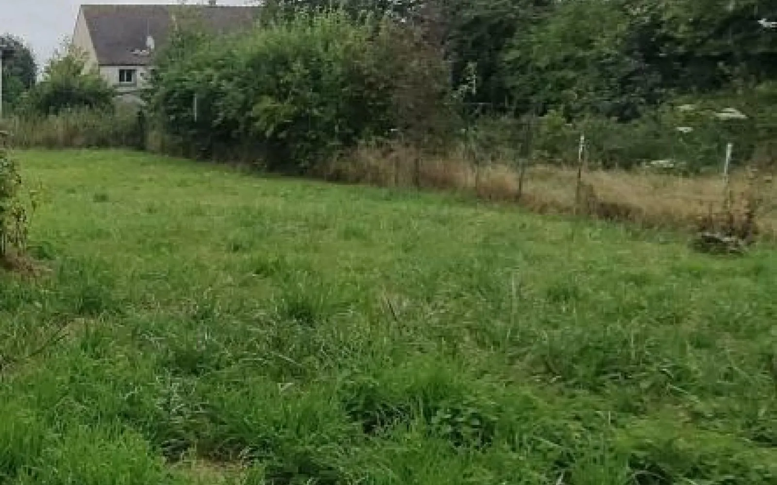 Terrain à bâtir de 600 m² à NANGIS (77) à Nangis — photo 1