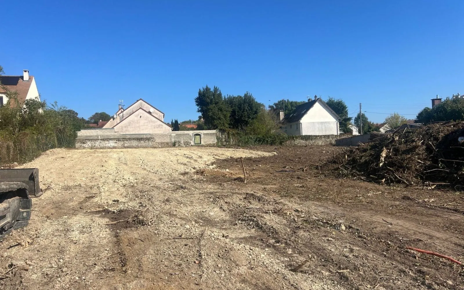 Terrain à bâtir de 408 m² à VILLIERS-SUR-ORGE (91) à Villiers-sur-Orge — photo 1