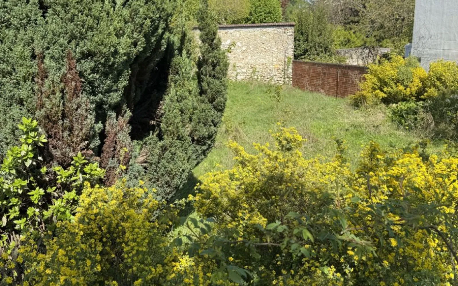 Terrain à bâtir de 355 m² à ORLY (94) à Orly — photo 1