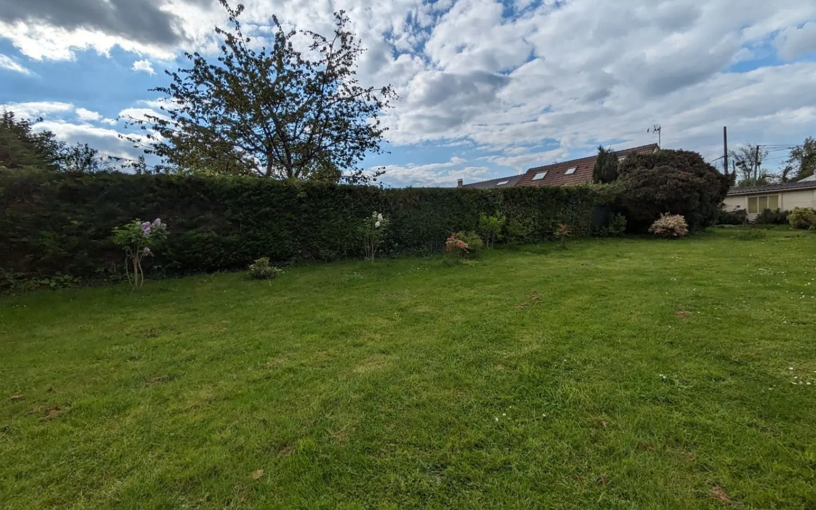 Projet de construction d'une maison 49 m² avec terrain à LUMIGNY-NESLES-ORMEAUX (77) à Lumigny-Nesles-Ormeaux — photo 3