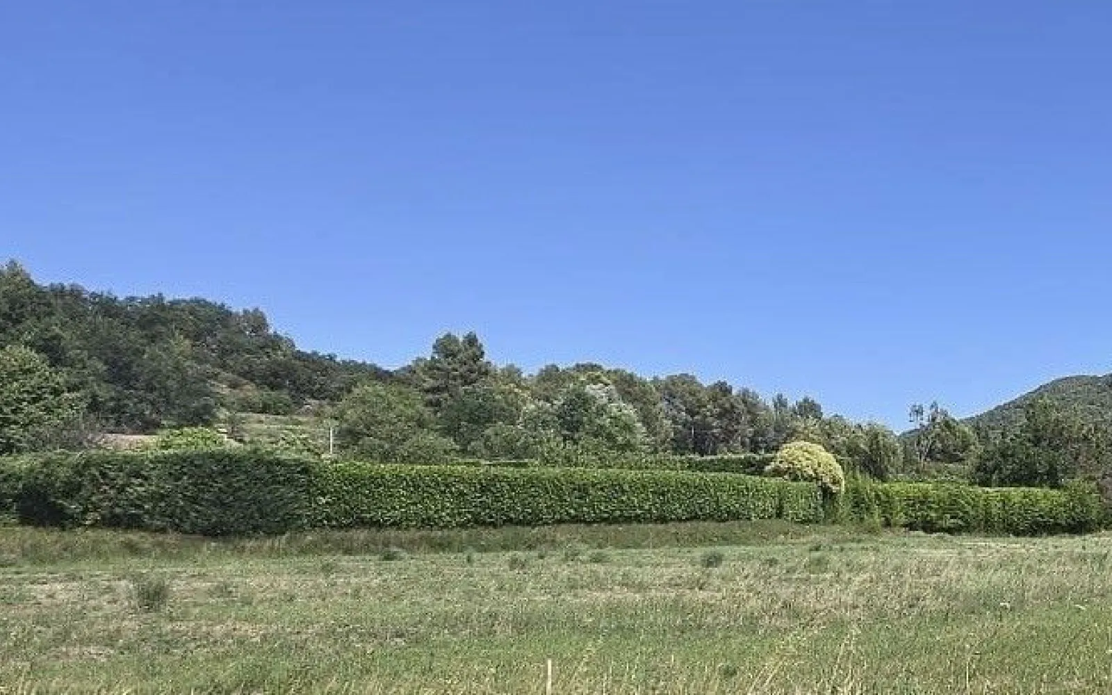 Terrain à bâtir de 1043 m² à SALERNES (83) à Salernes — photo 1