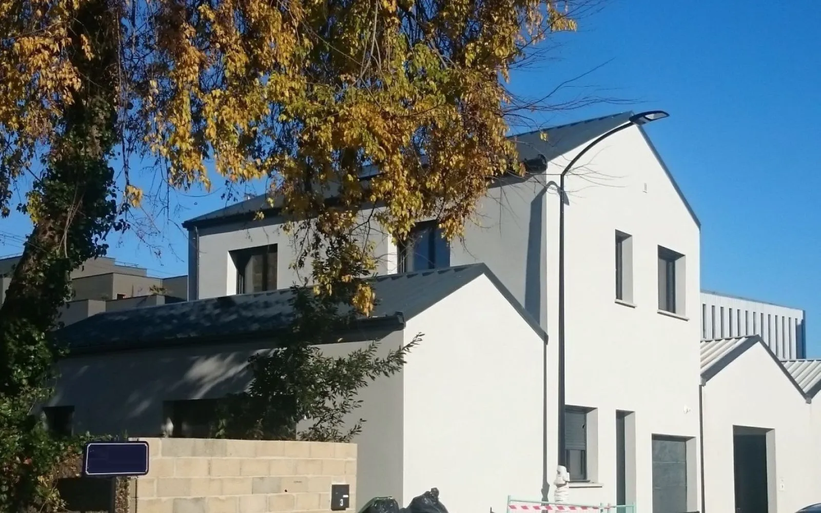 Projet de construction d'une maison 90 m² avec terrain à LEOGNAN (33) à Léognan — photo 1
