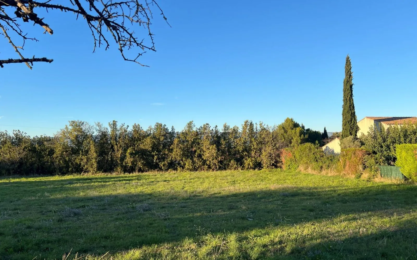 Maison 85 m² avec terrain à ALLEINS (13) à Alleins — photo 5