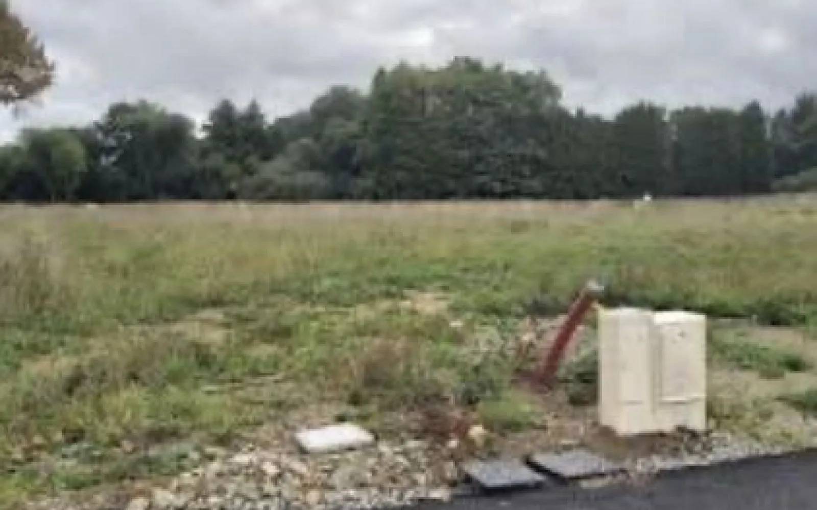 Terrain à bâtir de 256 m2 au prix de 32500 € à MOUCHAMPS. à Mouchamps — photo 1