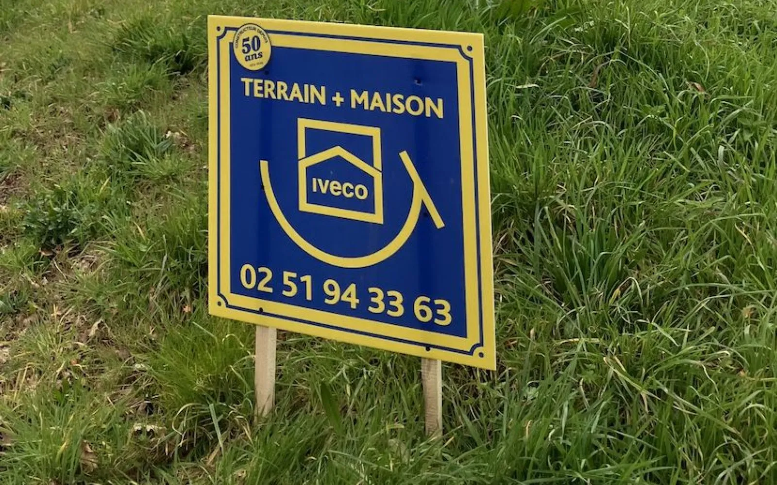 Maison 2 chambres sur un terrain de 436 m² à LA FLOCELLIERE. à La Flocellière — photo 4