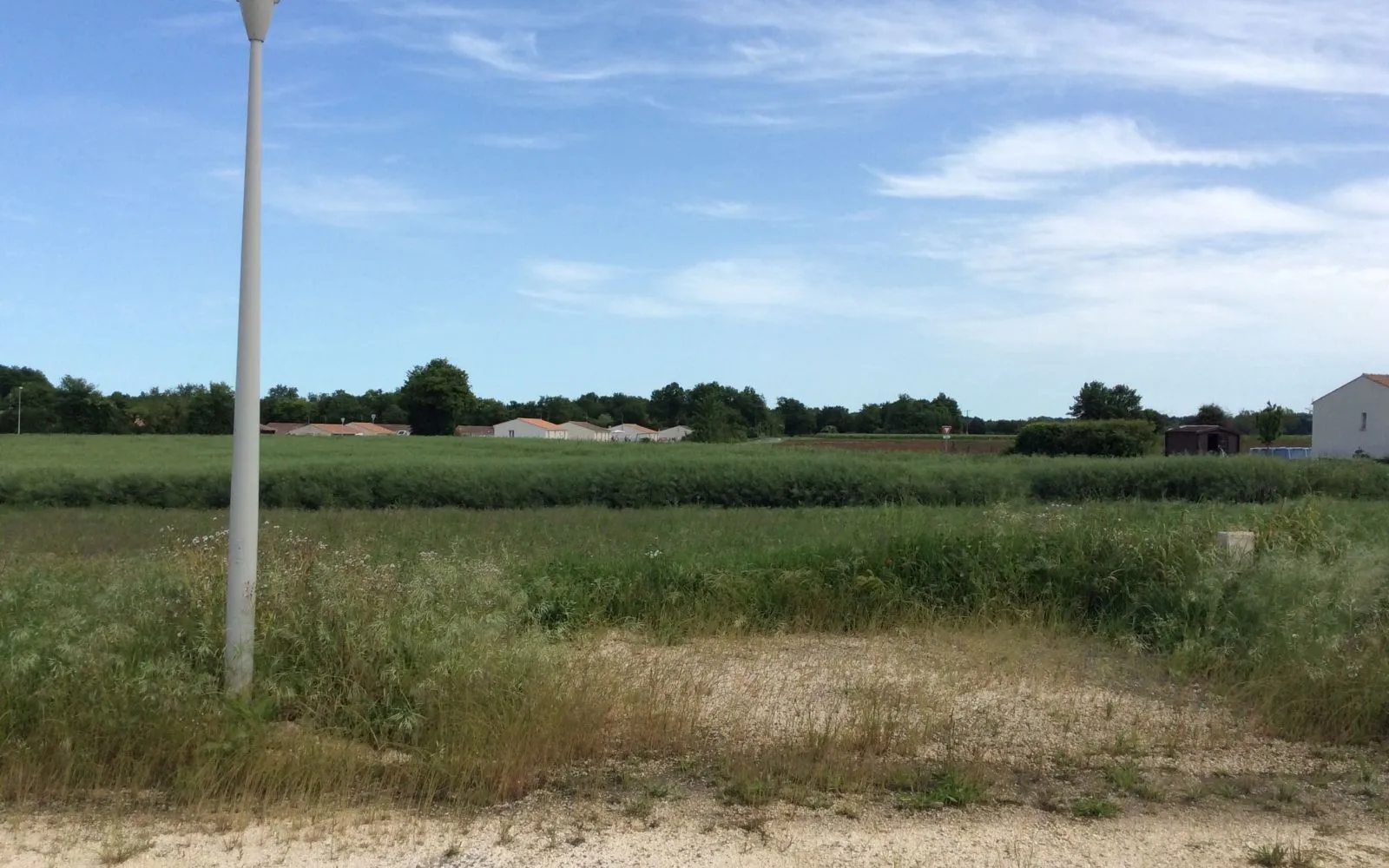 Terrain à bâtir de 830 m2 au prix de 32785 € à ECOYEUX (17) à Écoyeux — photo 2