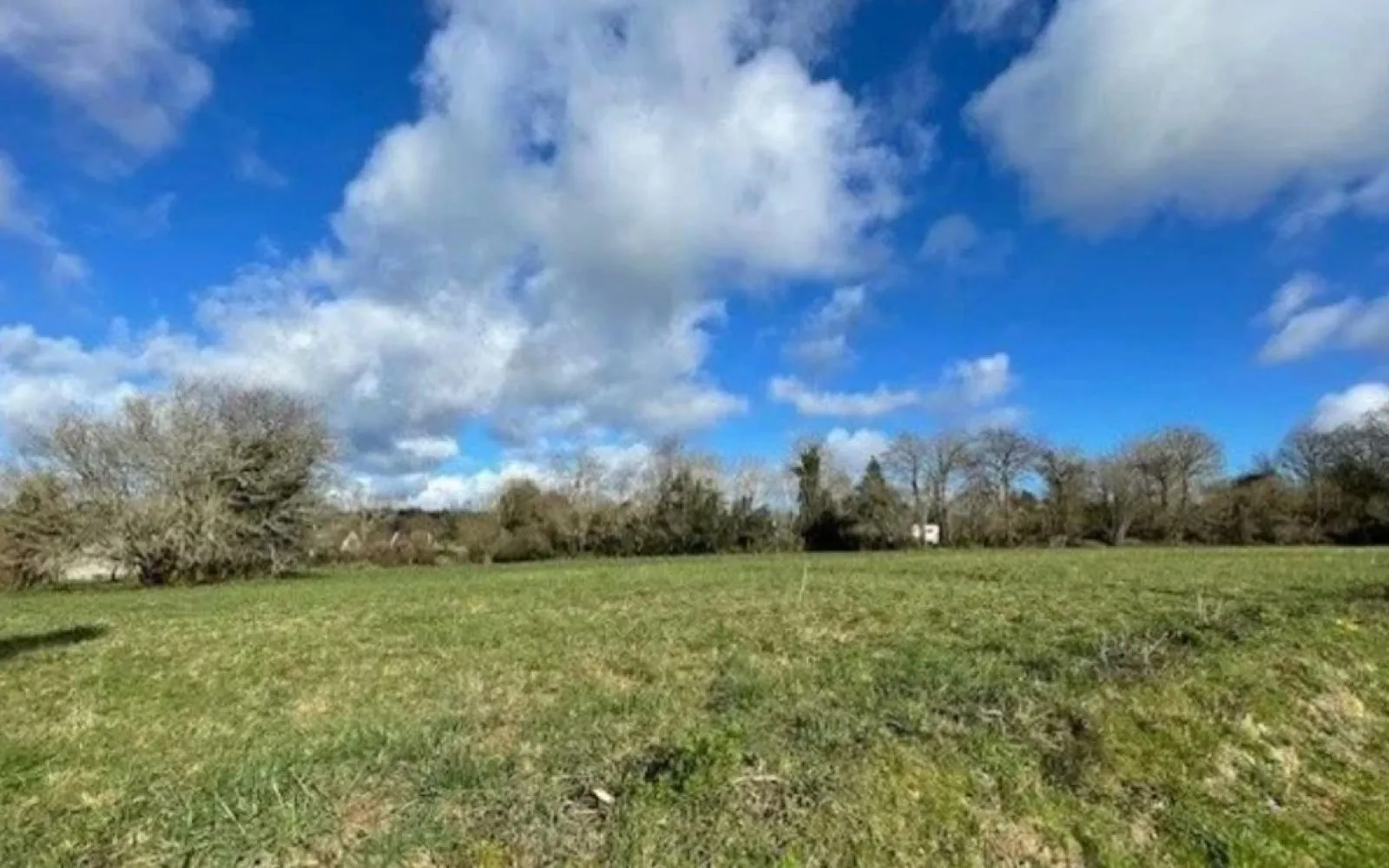 Terrain à bâtir de 423 m² à CORBIE (80) à Corbie — photo 1