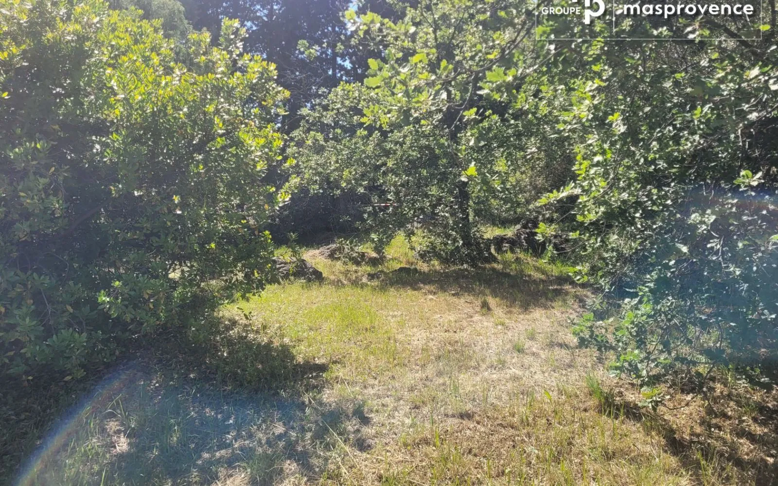 Terrain à bâtir de 640 m² à LA GAUDE (06) à La Gaude — photo 3