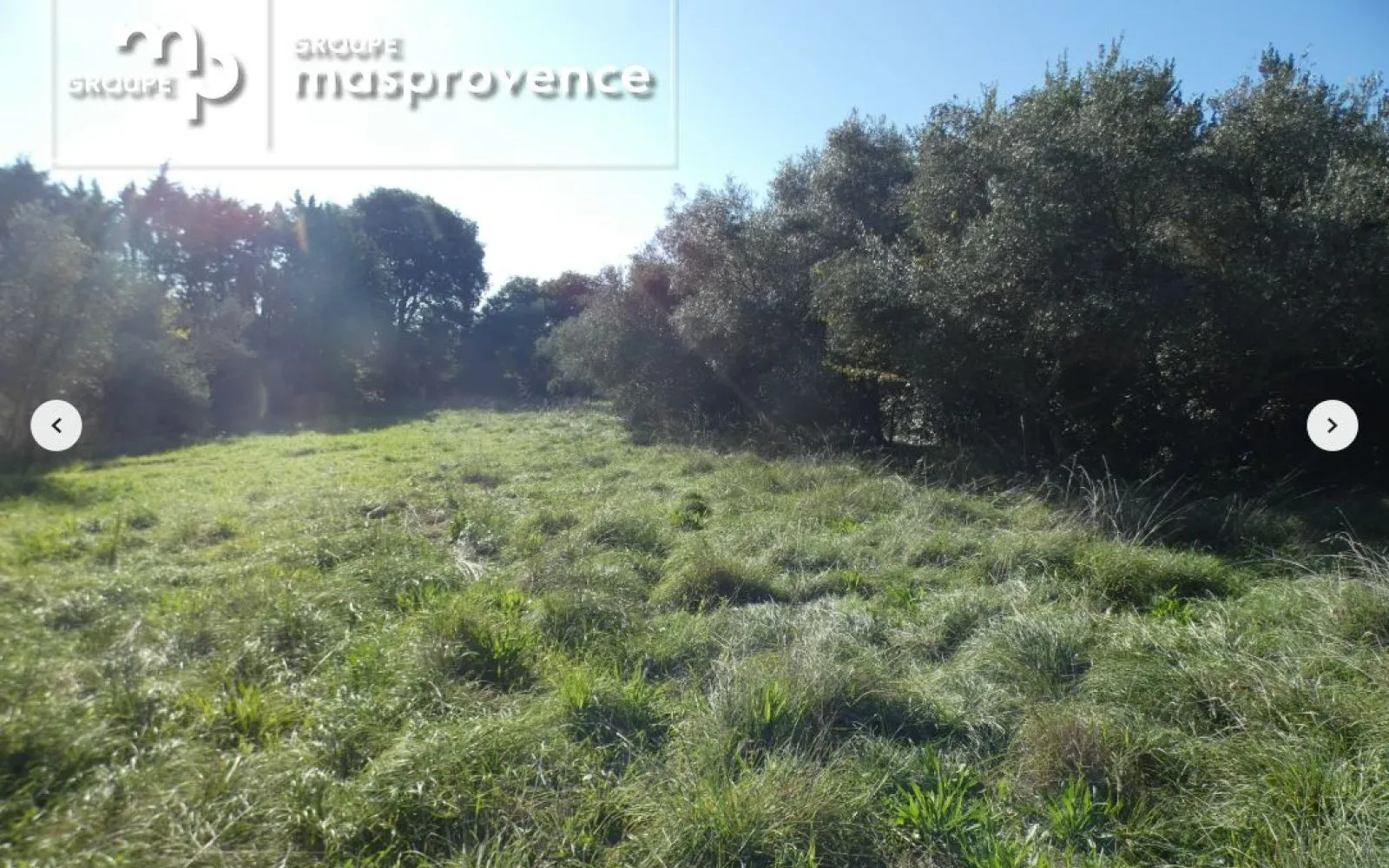 Terrain à bâtir de 1130 m² à UZES (30) à Uzès — photo 2
