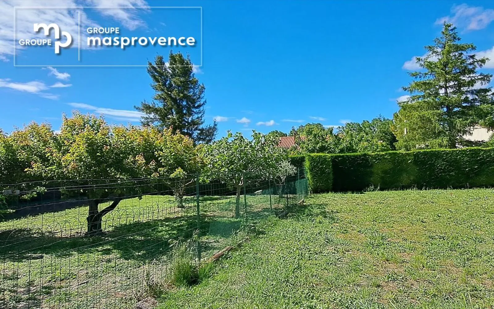 Terrain à bâtir de 658 m² à PERNES-LES-FONTAINES (84) à Pernes-les-Fontaines — photo 3