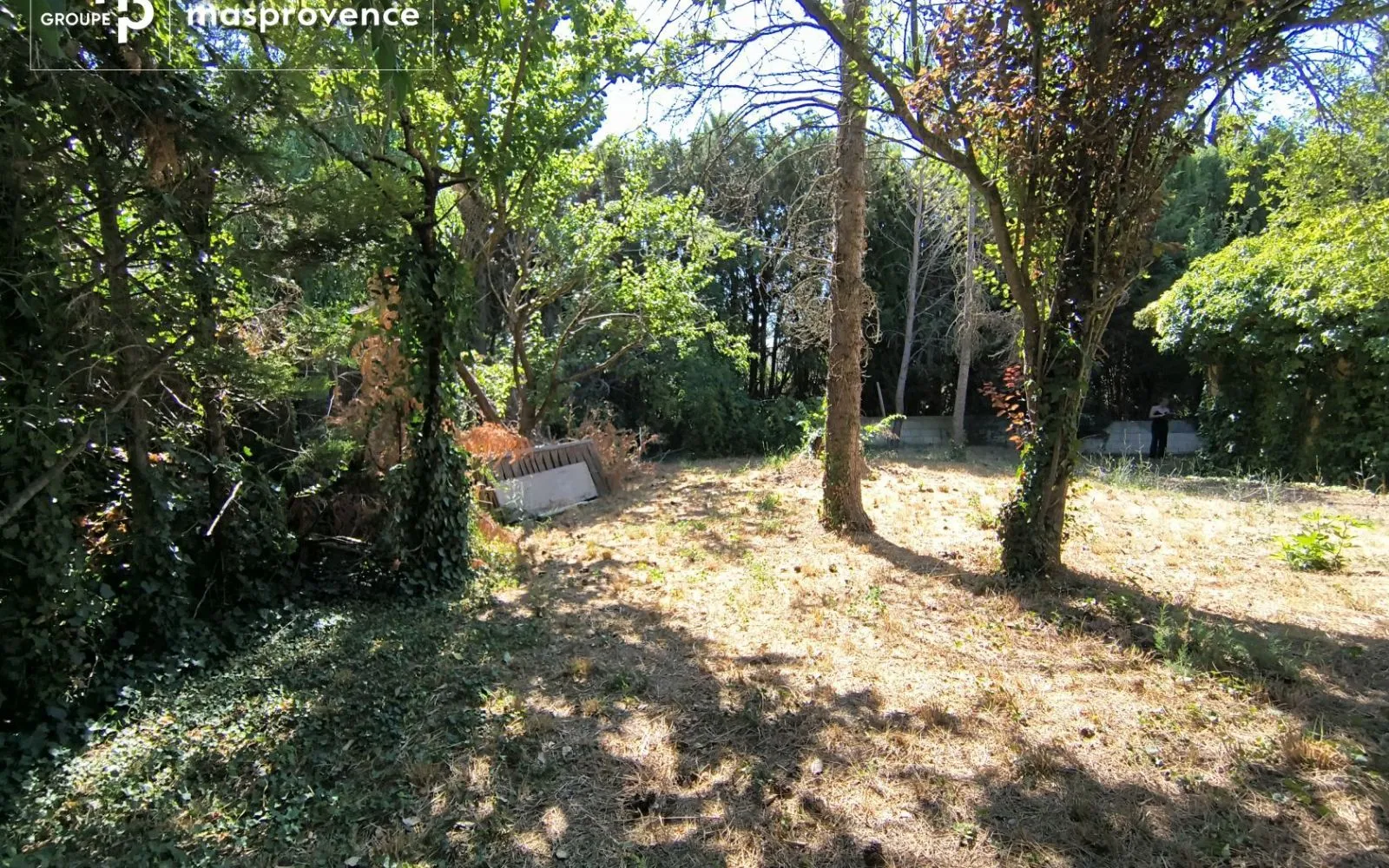 Terrain à bâtir de 833 m² à AIX-EN-PROVENCE (13) à Aix-en-Provence — photo 3