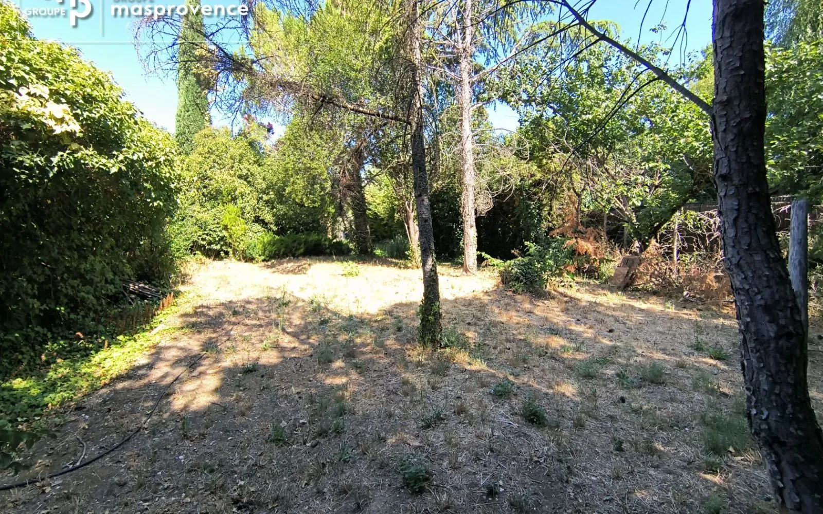 Terrain à bâtir de 833 m² à AIX-EN-PROVENCE (13) à Aix-en-Provence — photo 4