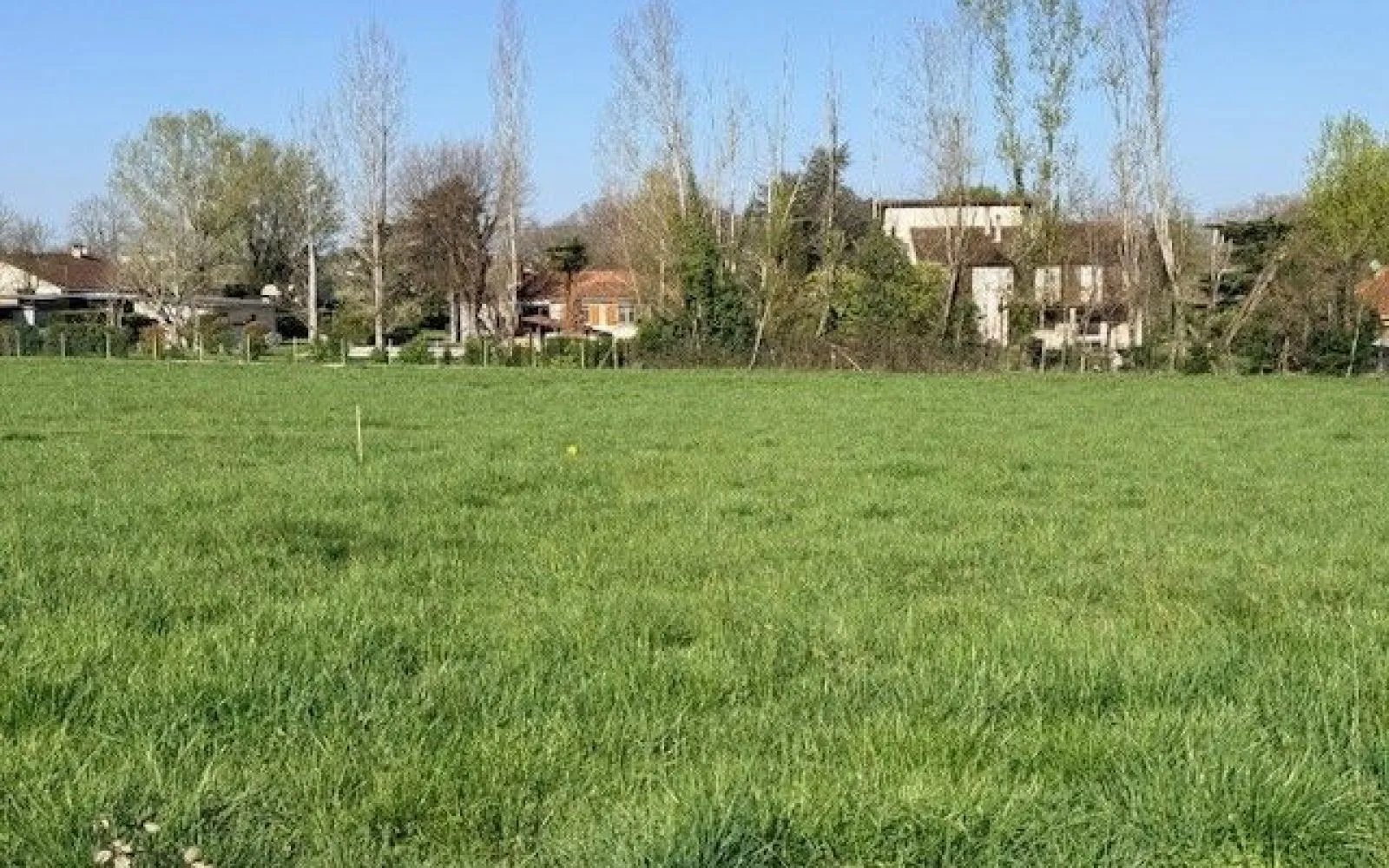 Terrain à bâtir de 725 m² à ALBI (81) à Albi — photo 1