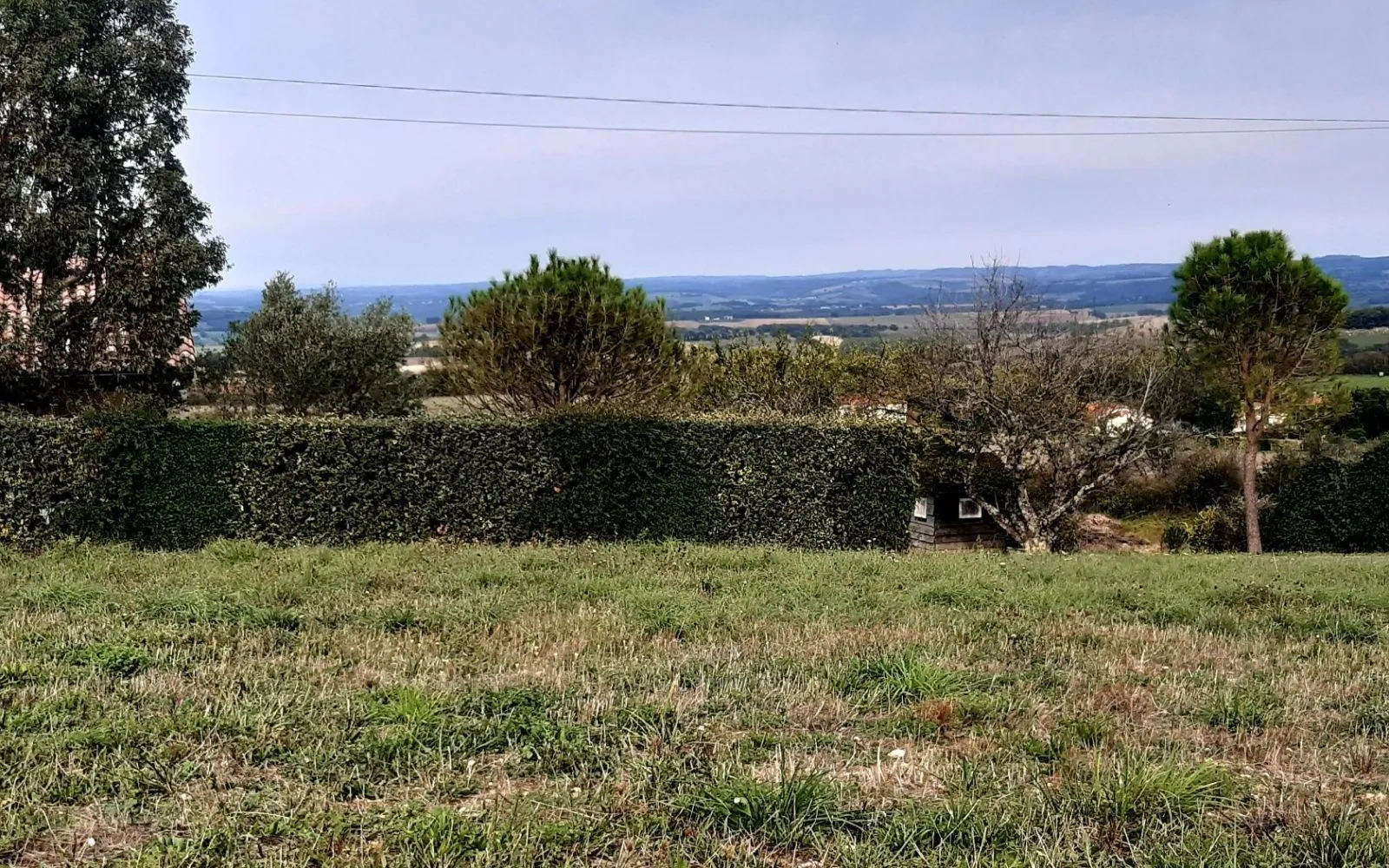 Terrain à bâtir de 1465 m² à LAUTREC (81) à Lautrec — photo 1