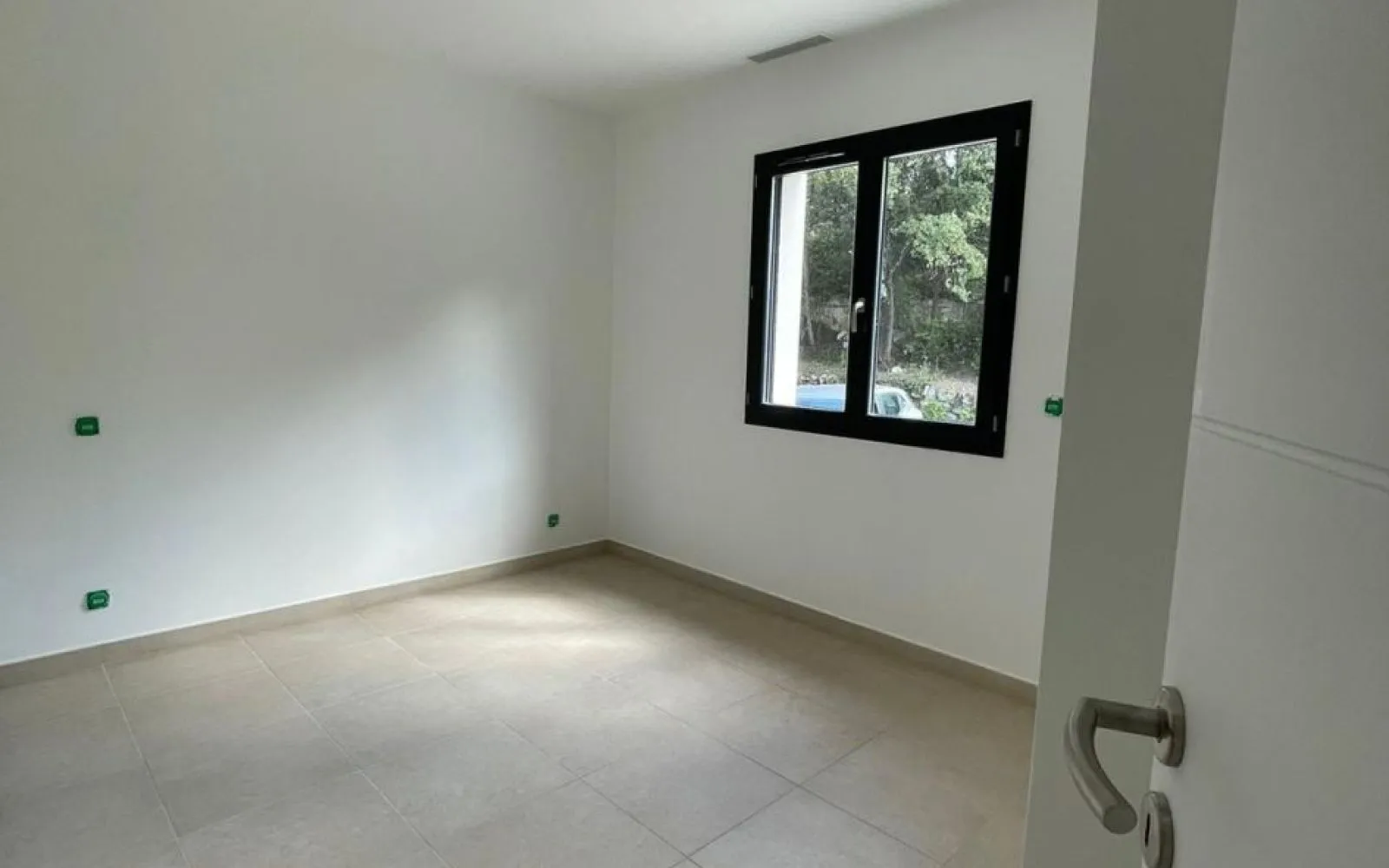 Projet de construction d'une maison 62 m² avec terrain à AIMARGUES (30) à Aimargues — photo 13