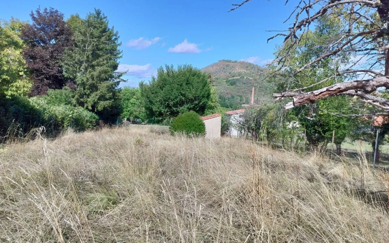 Maison 98 m² utiles avec terrain à BILLOM (63) à Billom — photo 3