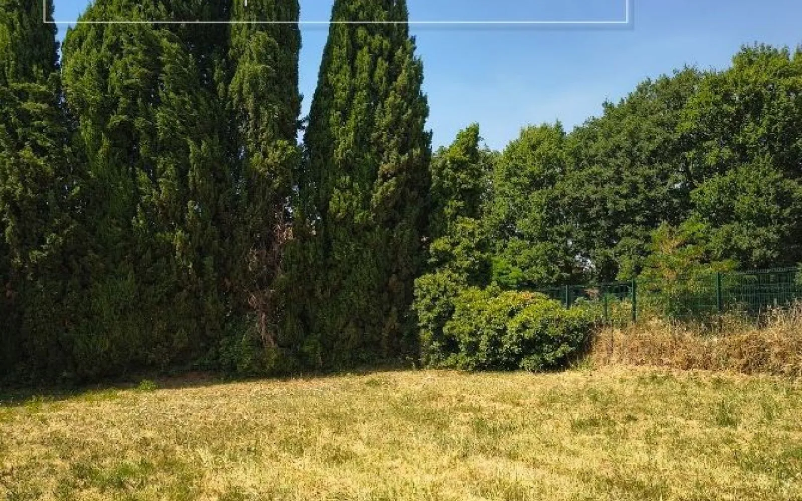Terrain à bâtir de 500 m² à LORIOL-DU-COMTAT (84) à Loriol-du-Comtat — photo 1