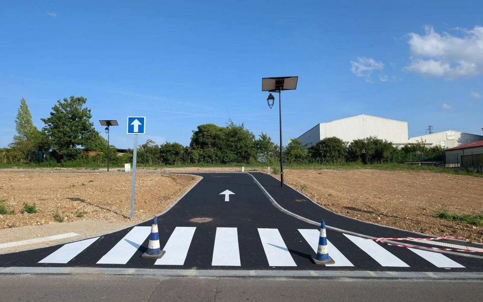 Terrain à bâtir de 478 m² à MEZIERES-EN-DROUAIS (28) à Mézières-en-Drouais — photo 1