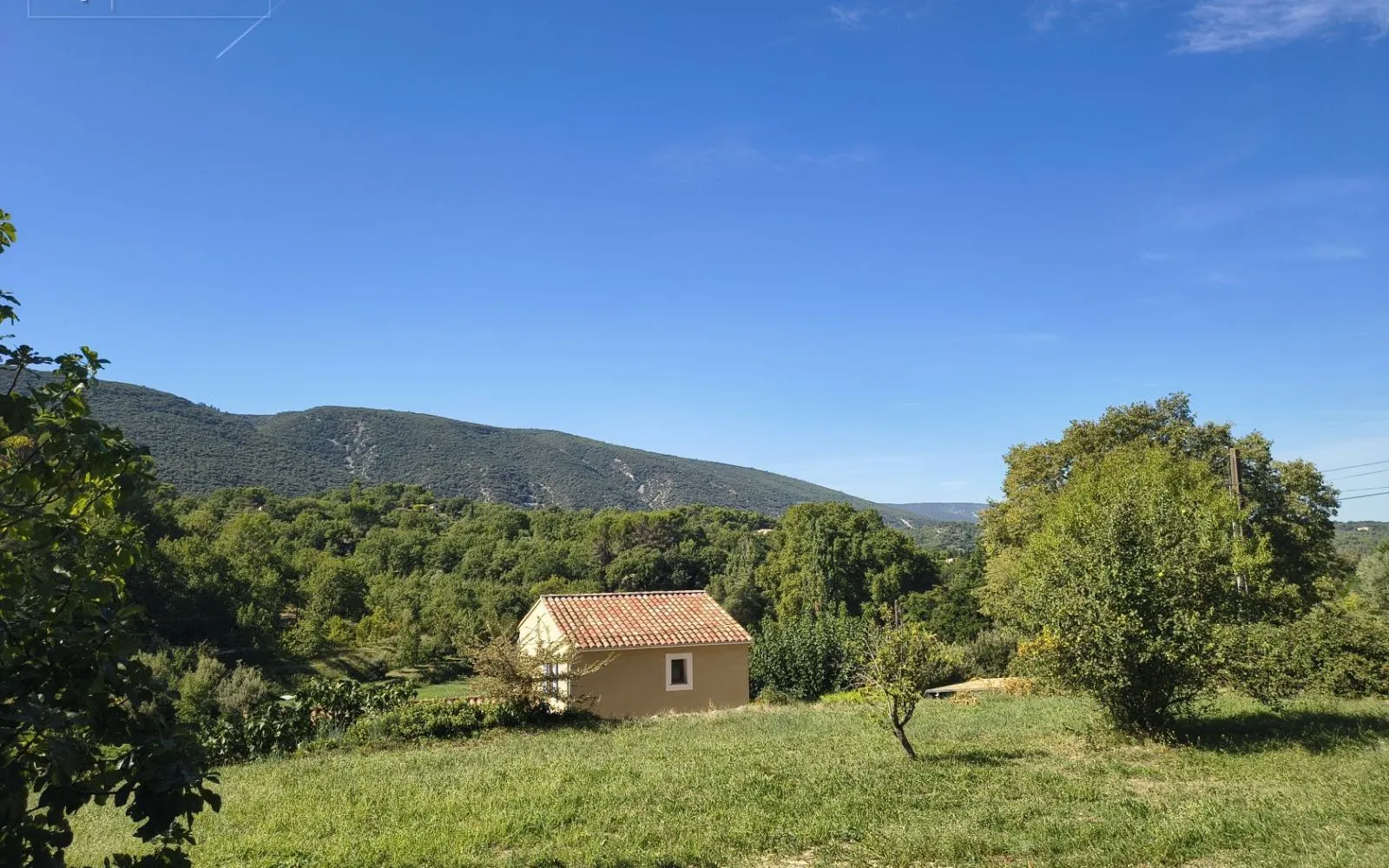 Terrain à bâtir de 990 m² à BONNIEUX (84) à Bonnieux — photo 1